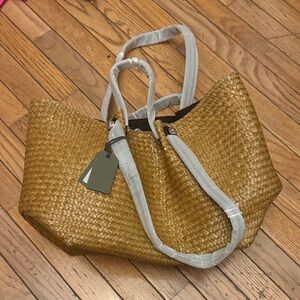 Stylish Woven Tote Bag with Gray Accents